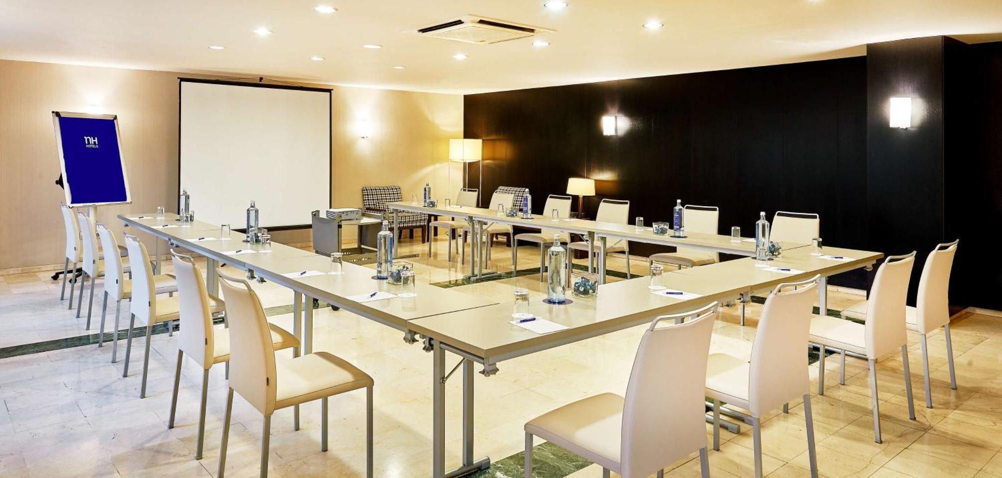 Nh Lleida Pirineos Hotel Kültér fotó